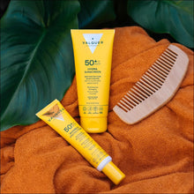 Cargar imagen en el visor de la galería, Sérum Facial Invisible Protection SPF 50+ Antiedad